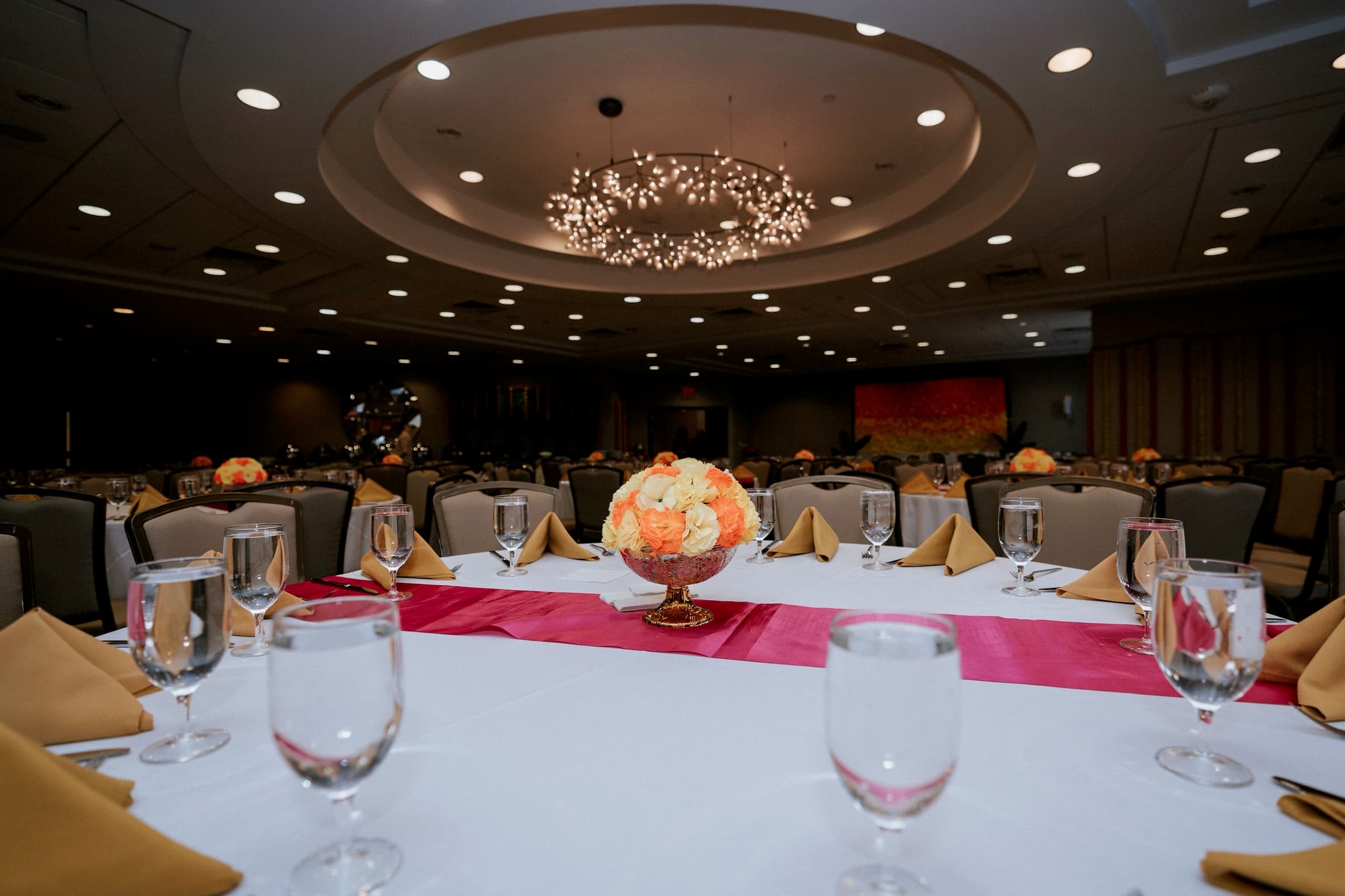 Complete banquet installation by Decorate Ur Party